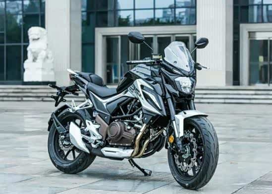 力帆中量级运动街车双缸水冷20kw前后碟刹配abs可调节悬架