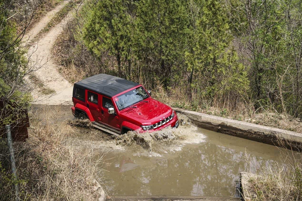 北京越野小镇开张 @所有越野车来嗨