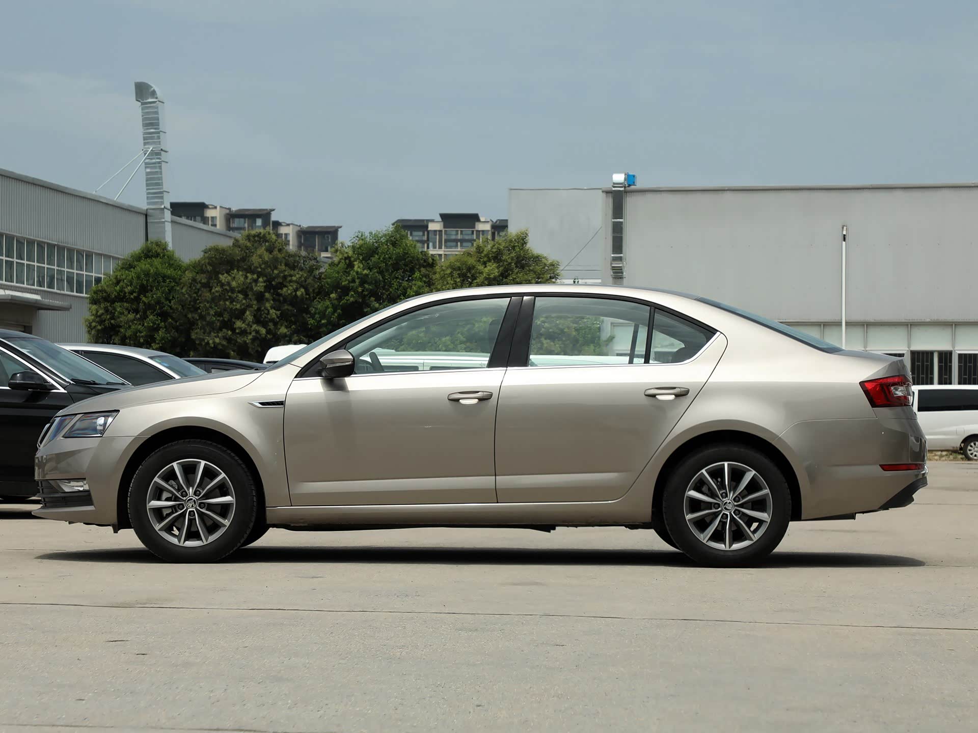 14万左右的紧凑车型:全新斯柯达明锐,斯柯达家族中坚力量