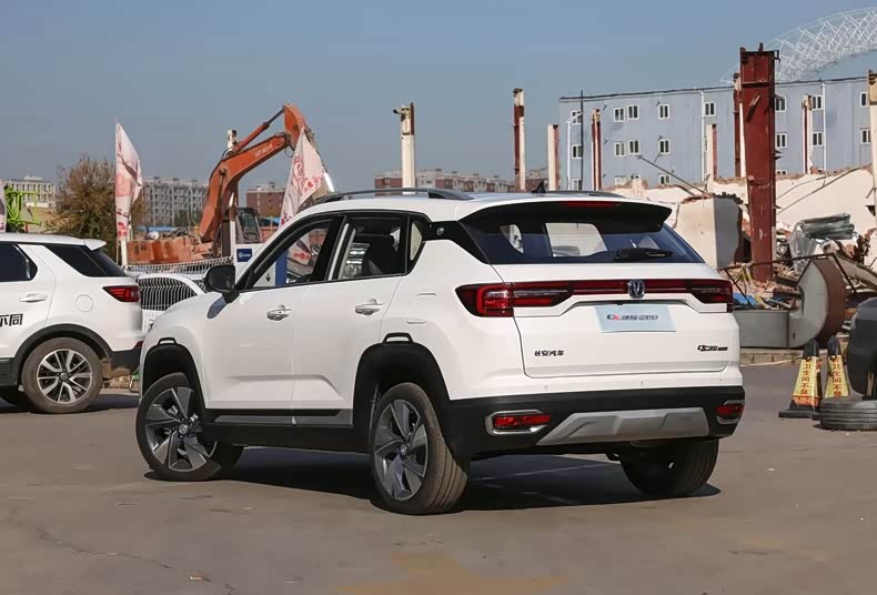 长安cs35 plus新车型泰安上市,售8.59万