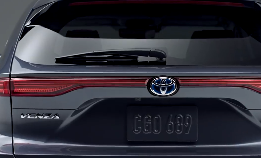 2021款 丰田venza实拍展示!外观精致