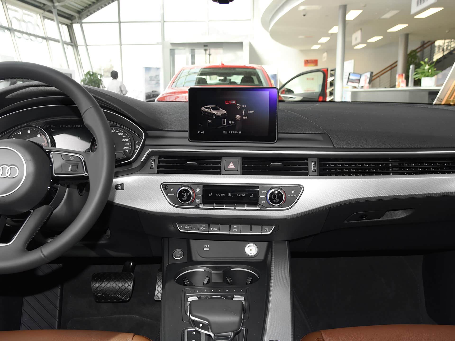 2020款奥迪a5,售价37.98万起,常州地区现货