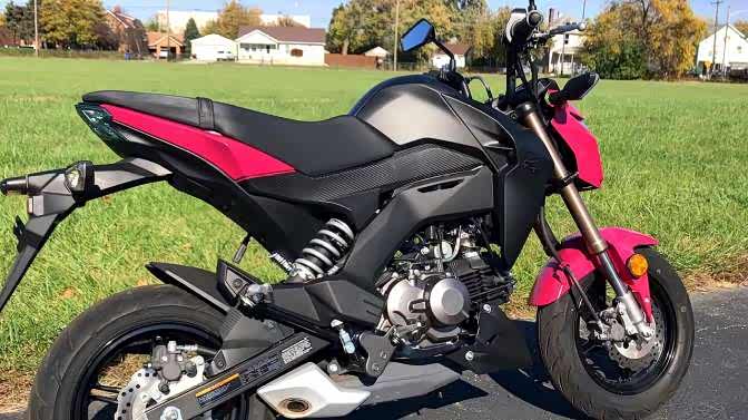 实拍川崎迷你车z125,正宗小钢炮,感觉如何