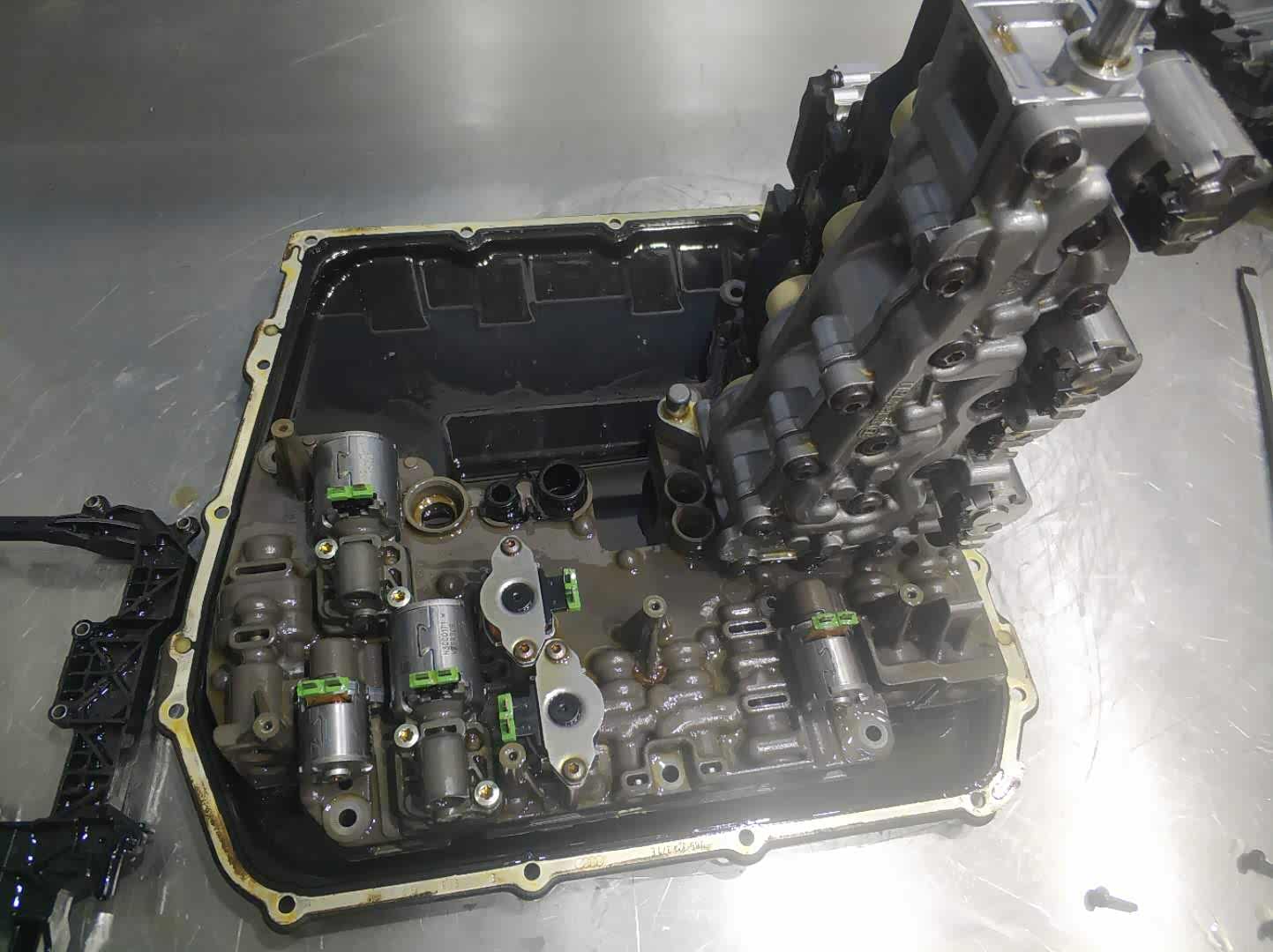 北京奥迪a6l汽车没有倒档现象变速箱维修