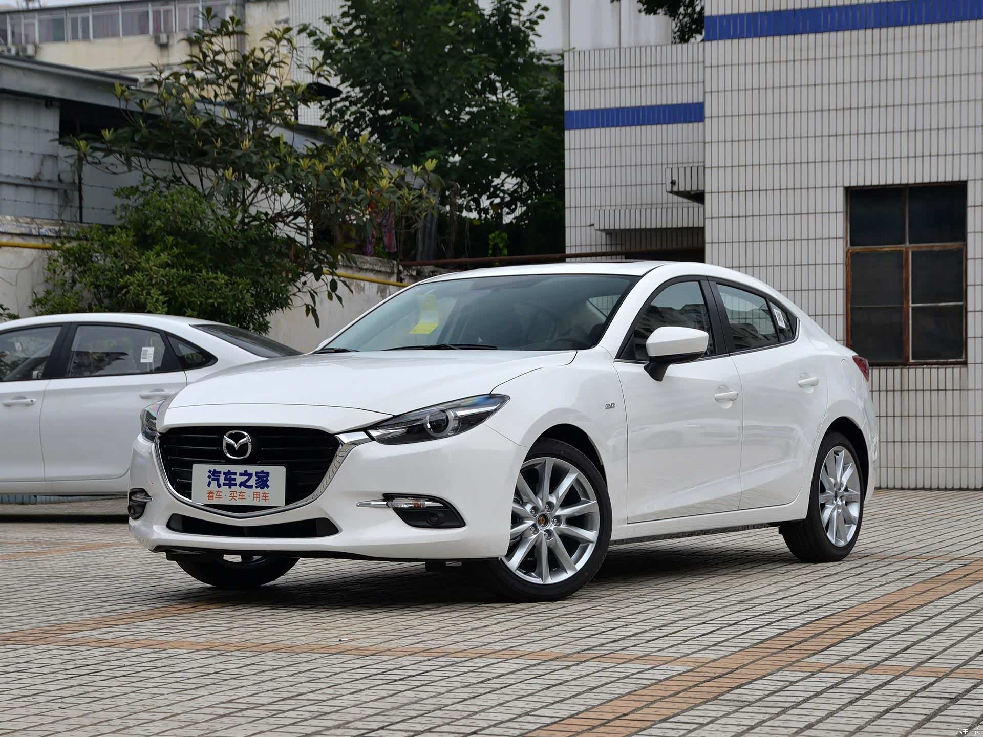 马自达3 axela昂克赛拉,外观年轻运动,动力表现不错