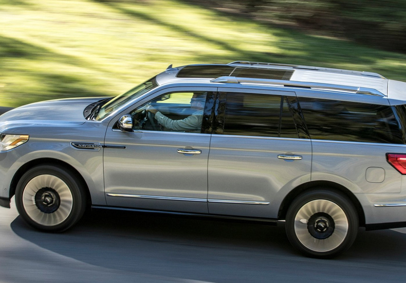 这4款v8大suv才是美式肌肉的顶峰之作最后一台国人难见