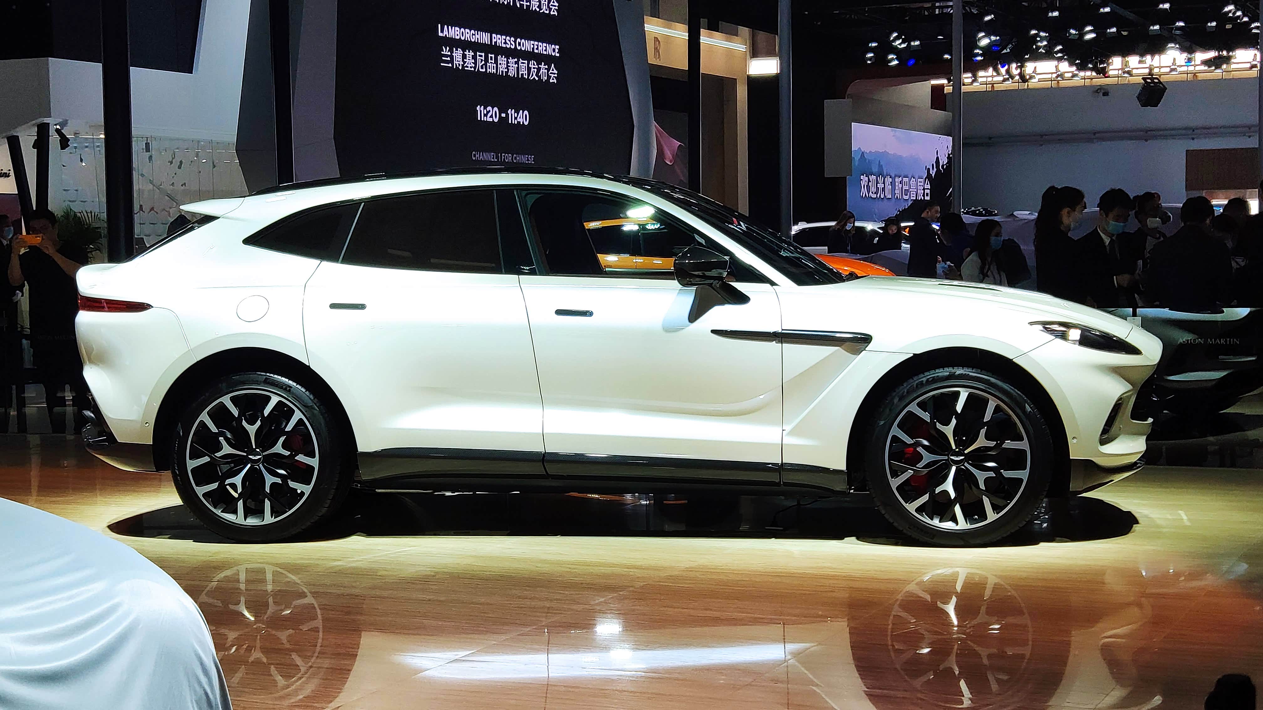 2020年北京车展:阿斯顿·马丁dbx特别版实车