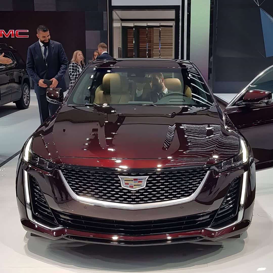 优雅运动的风格 全新凯迪拉克ct5海外实车