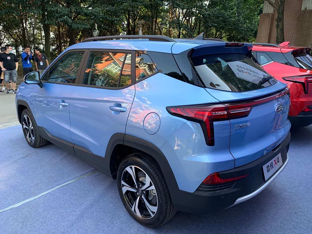 试驾江淮嘉悦x4,有实力成为年轻人的第一款suv