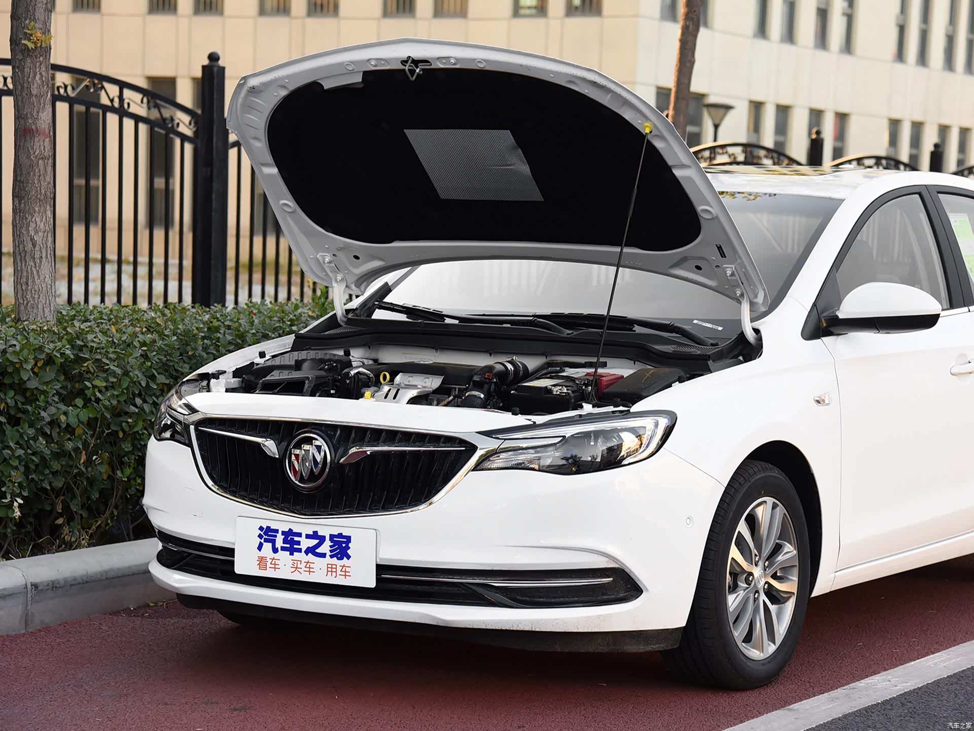 三缸发动机的家用车,福睿斯,英朗,科沃兹,吉利三缸哪款好?