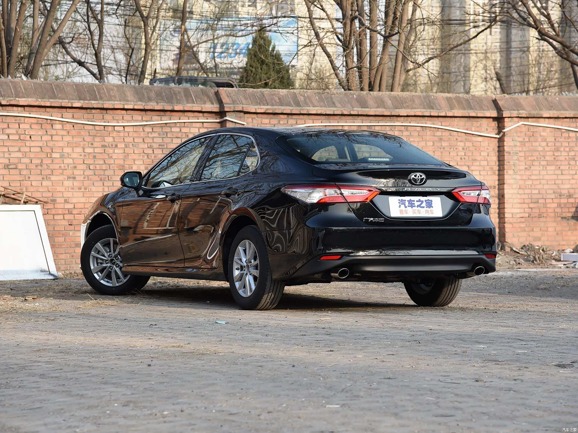 凯美瑞2.0s锋尚版,看完油耗,终于知道它为什么这么火了