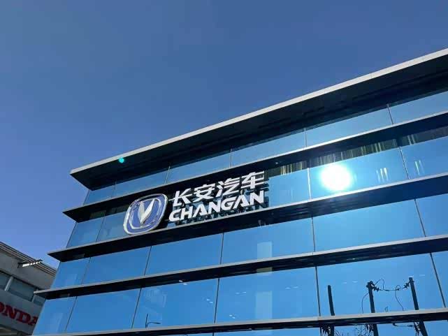 探长安4s店:展车被抢一空,库存周期仅一周,销售提前放假