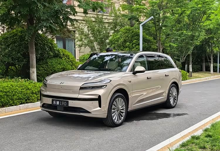 乐道L90 300km高速续航评测_乐道l90_乐道L90 85度电续航表现