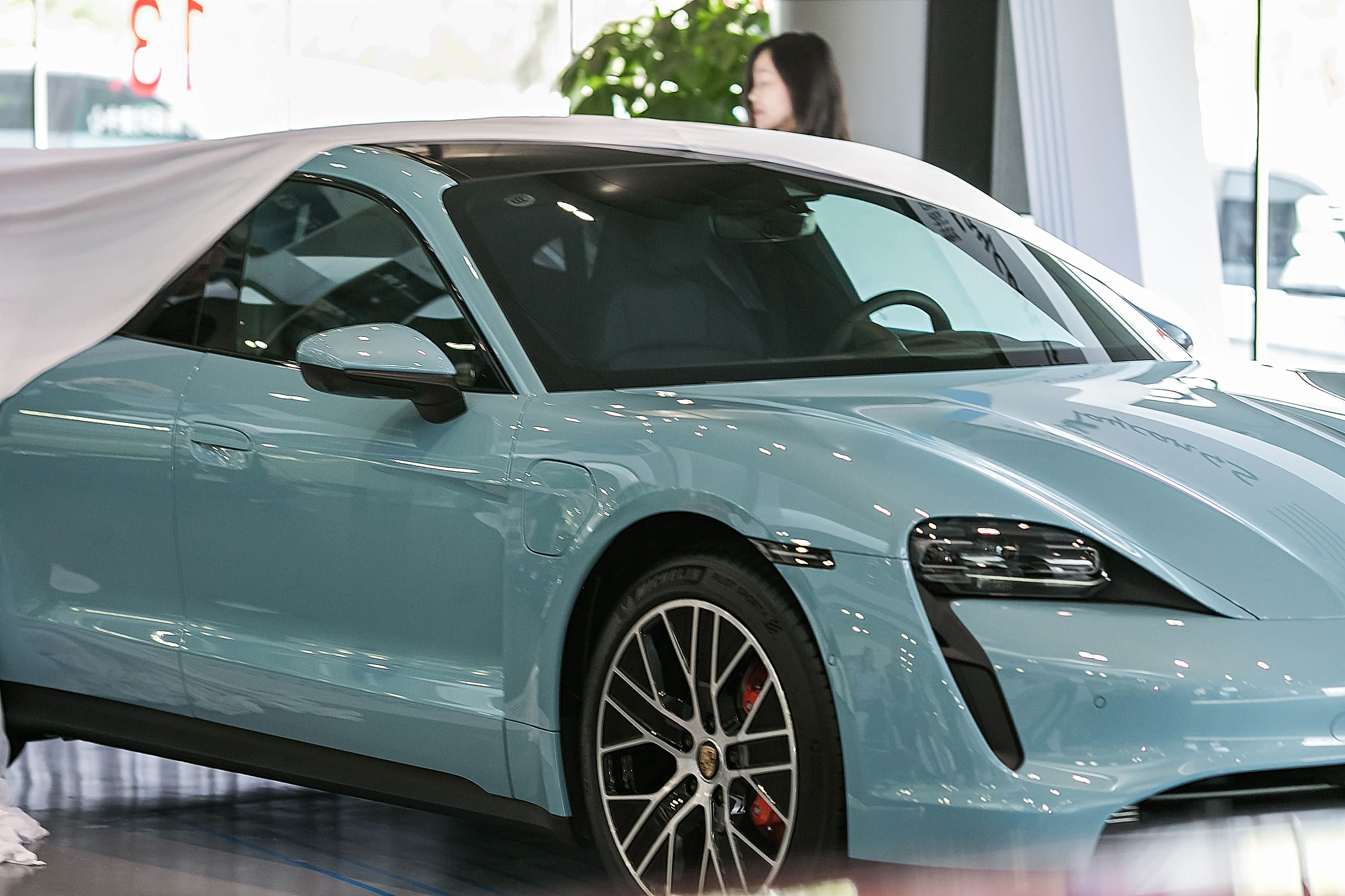 全新保时捷 taycan 4s 南京正式上市