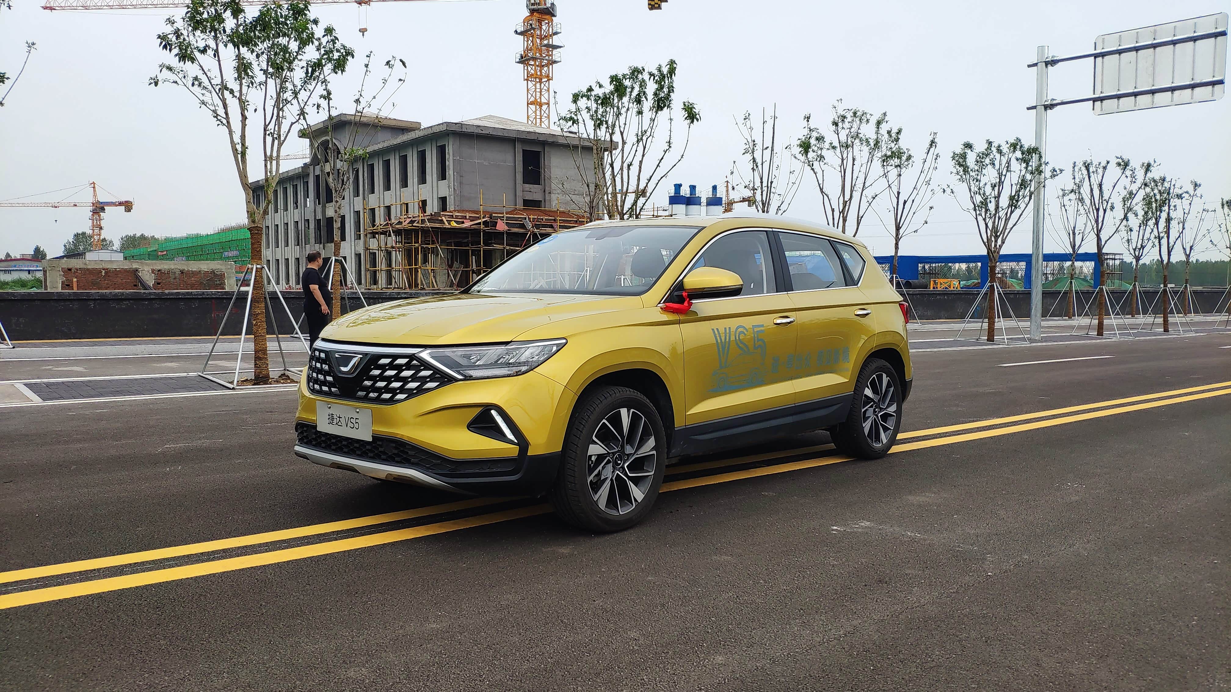 全新捷达vs5实车来了,9月5日正式上市,搭载1.4t动力!