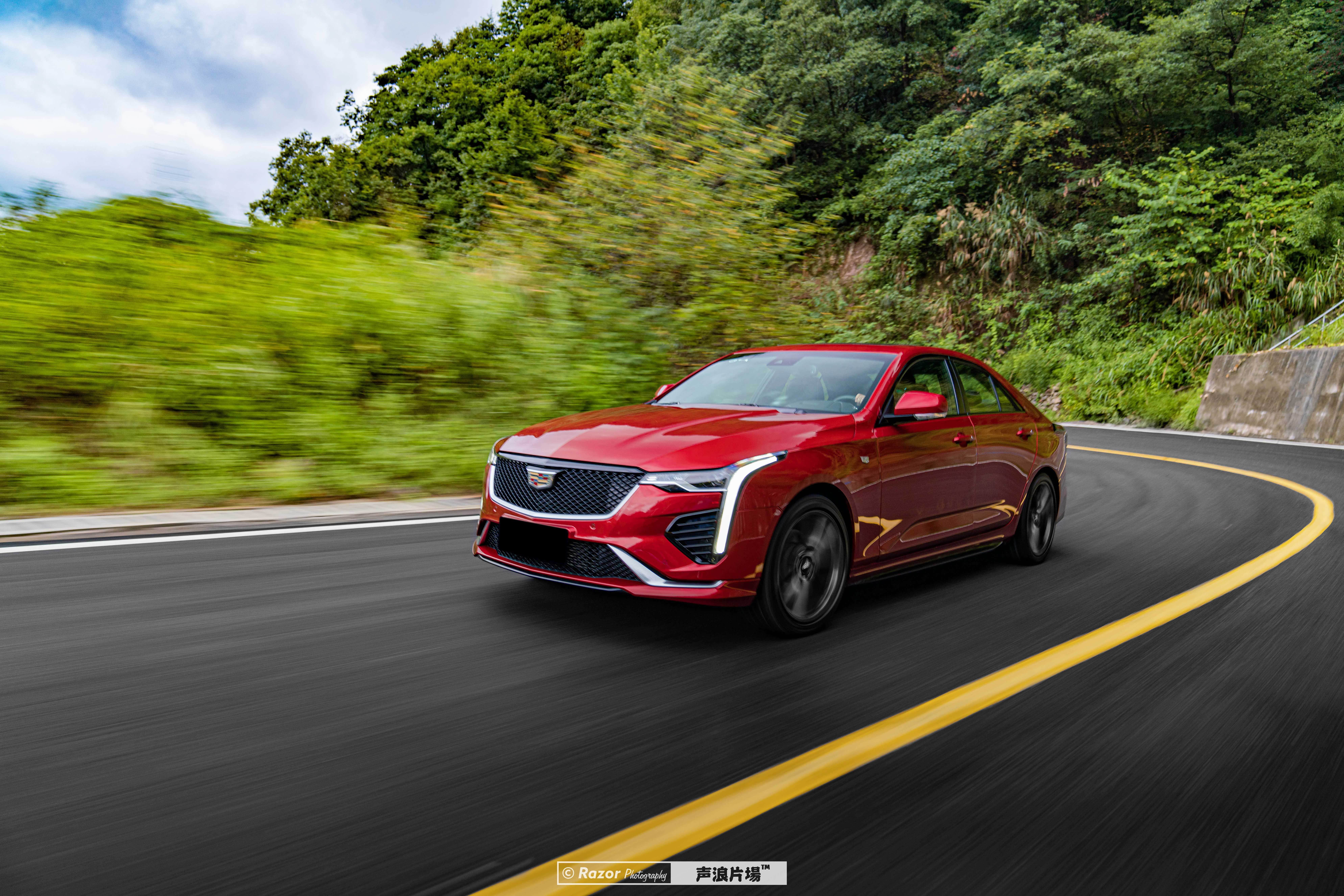 既能陪你私奔,又能相濡以沫——试驾凯迪拉克ct4