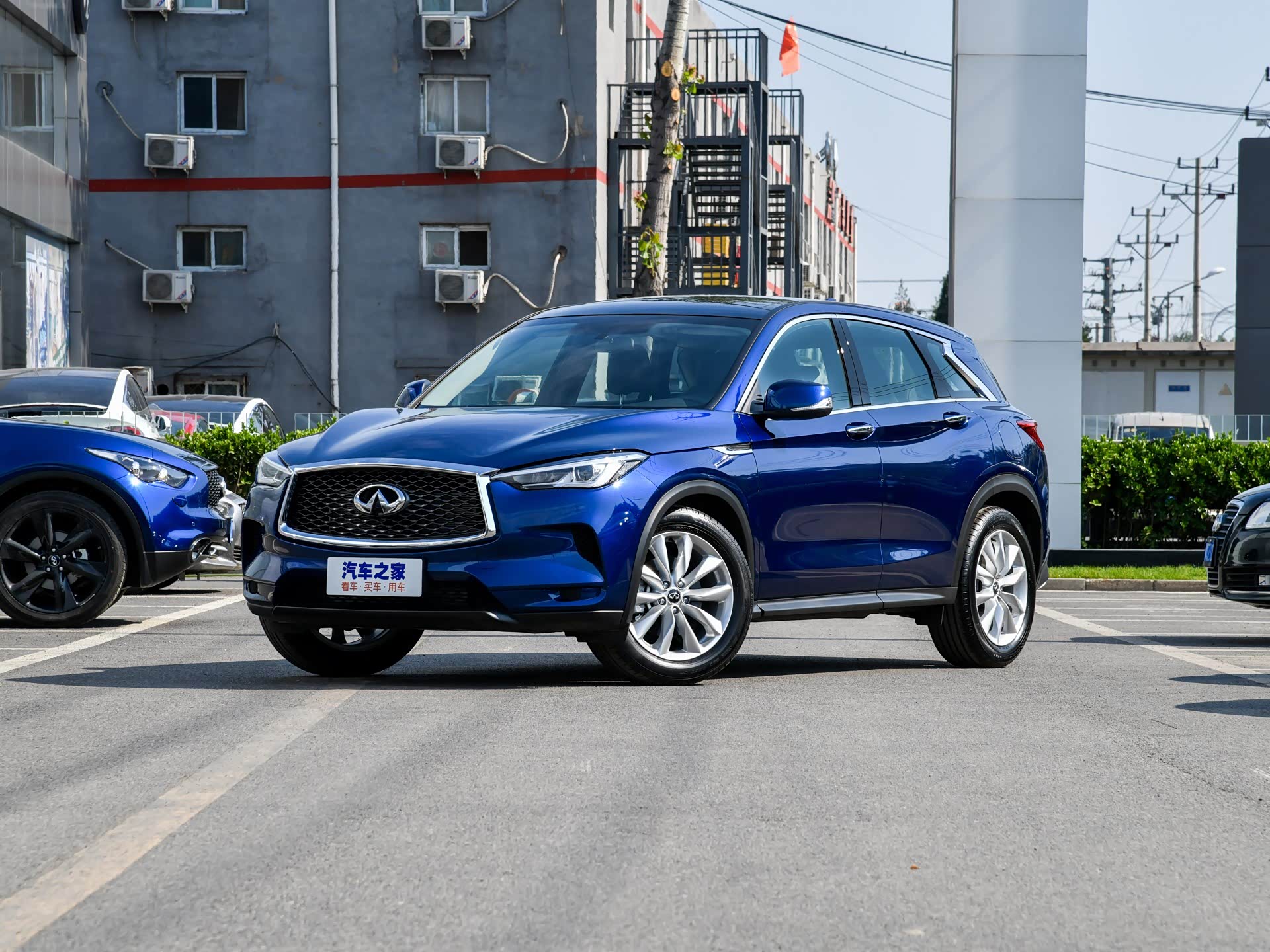 英菲尼迪qx50个性十足科技感很强性价比很高