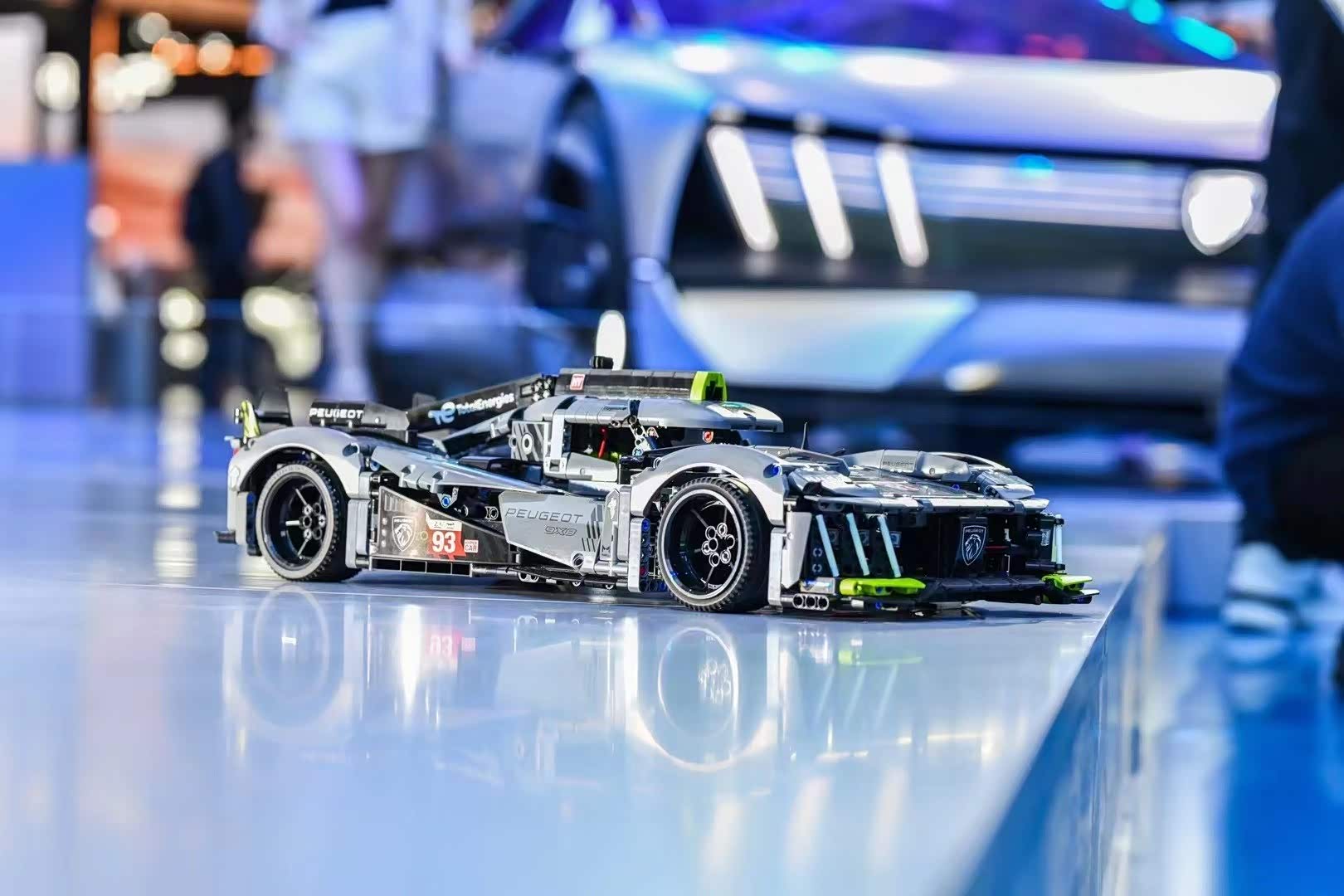 9x8-lego-technic