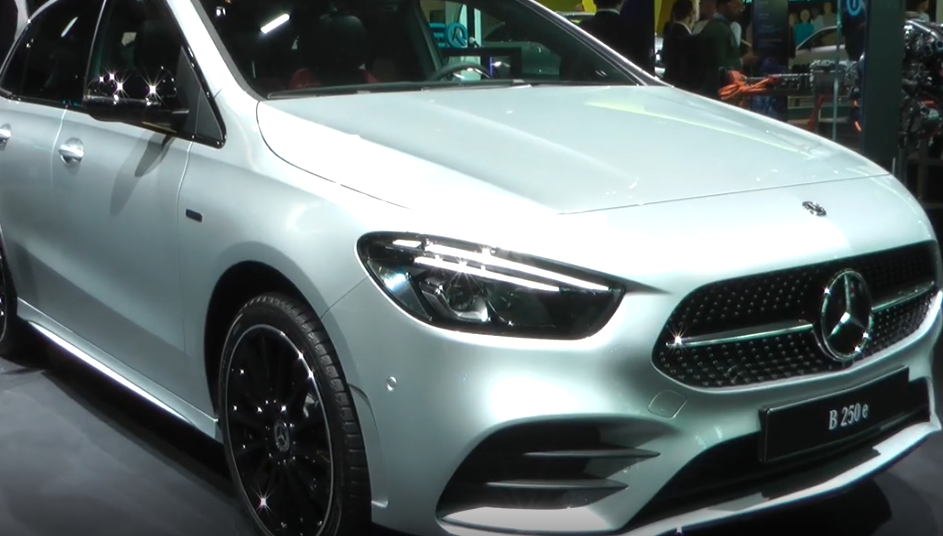 外部和内部精彩展示,全新奔驰b250 e