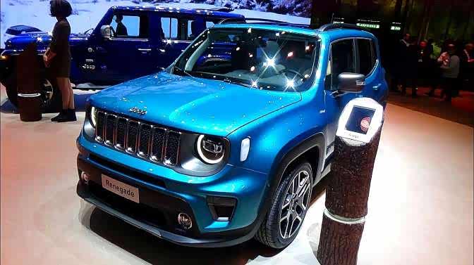 2020款吉普自由侠turbo展示,外观和内饰全方位实拍