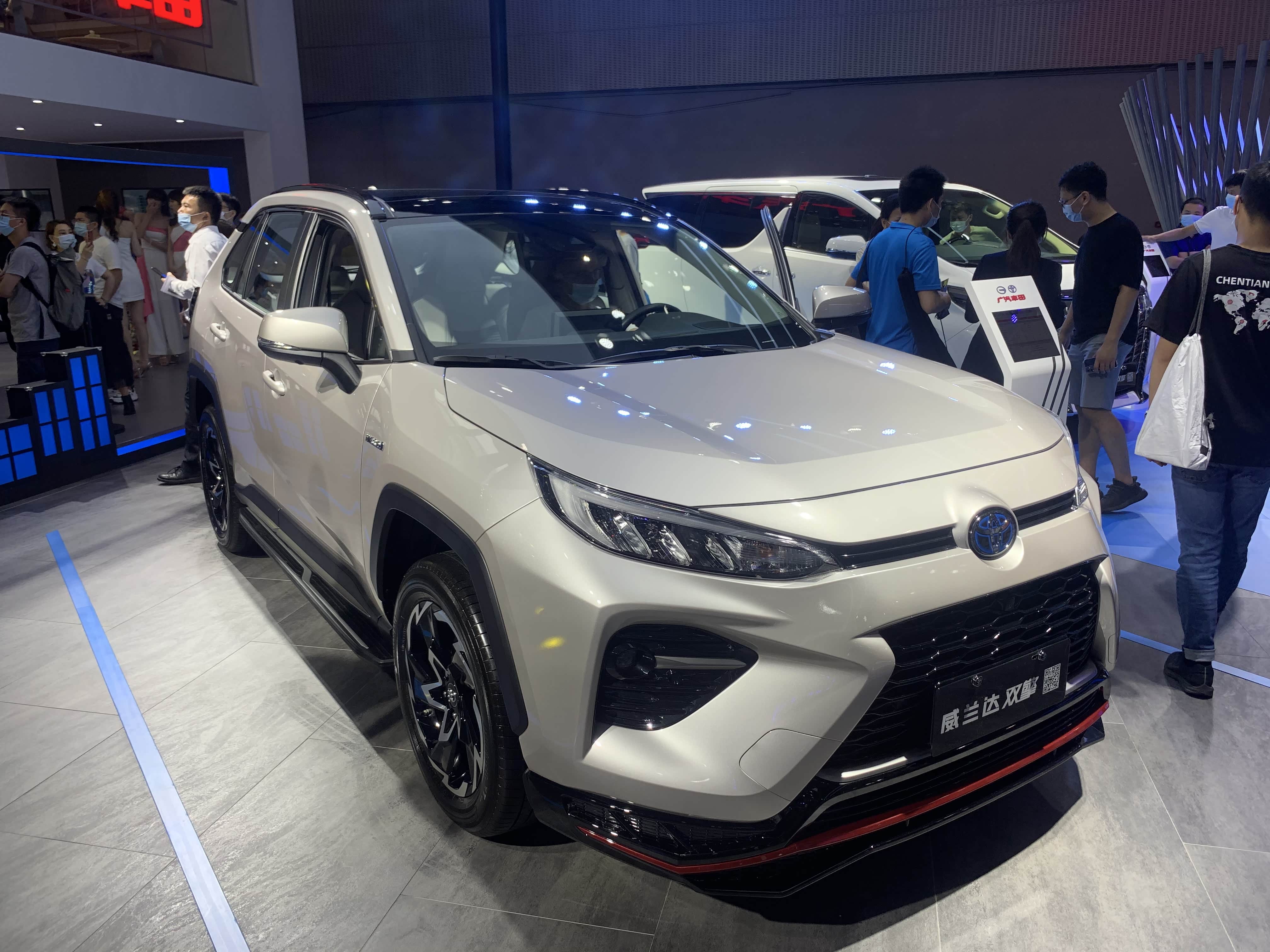 丰田威兰达双擎版,性能范十足,回头率高_车家号_发现车生活_汽车之家