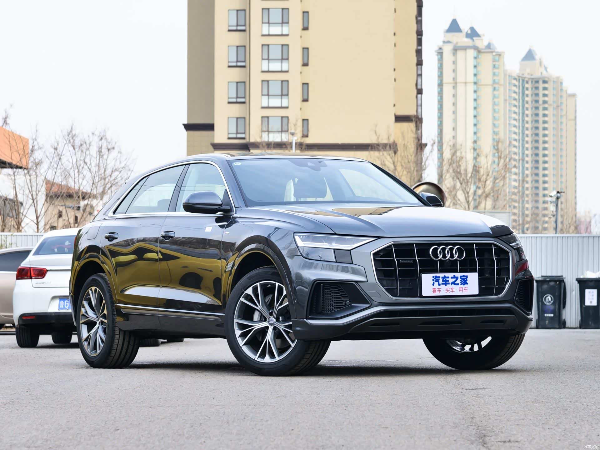 奥迪q8,外观大气,你会喜欢吗?_车家号_发现车生活_汽车之家
