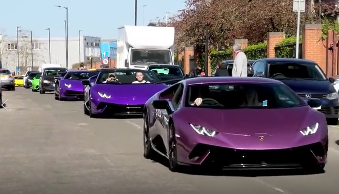 伦敦街头超级跑车车队,豪华时尚!
