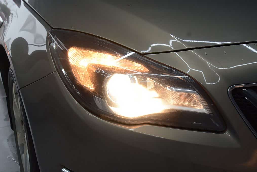 别克君威改车灯 别克君威卤素灯改led