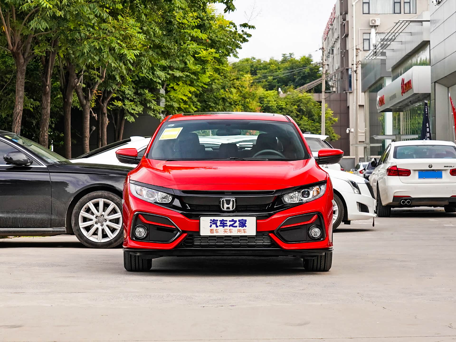 本田思域两厢版售1439万元起我本神车无限嚣张