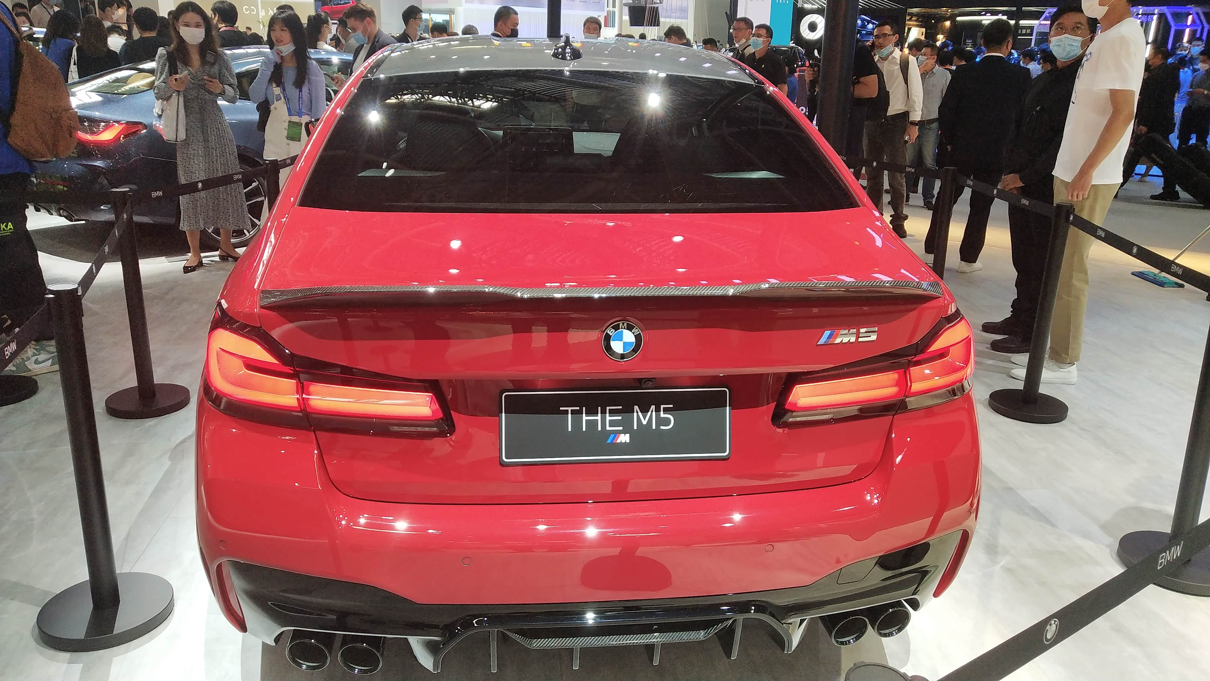新款宝马m5北京车展上市,售价143.89万