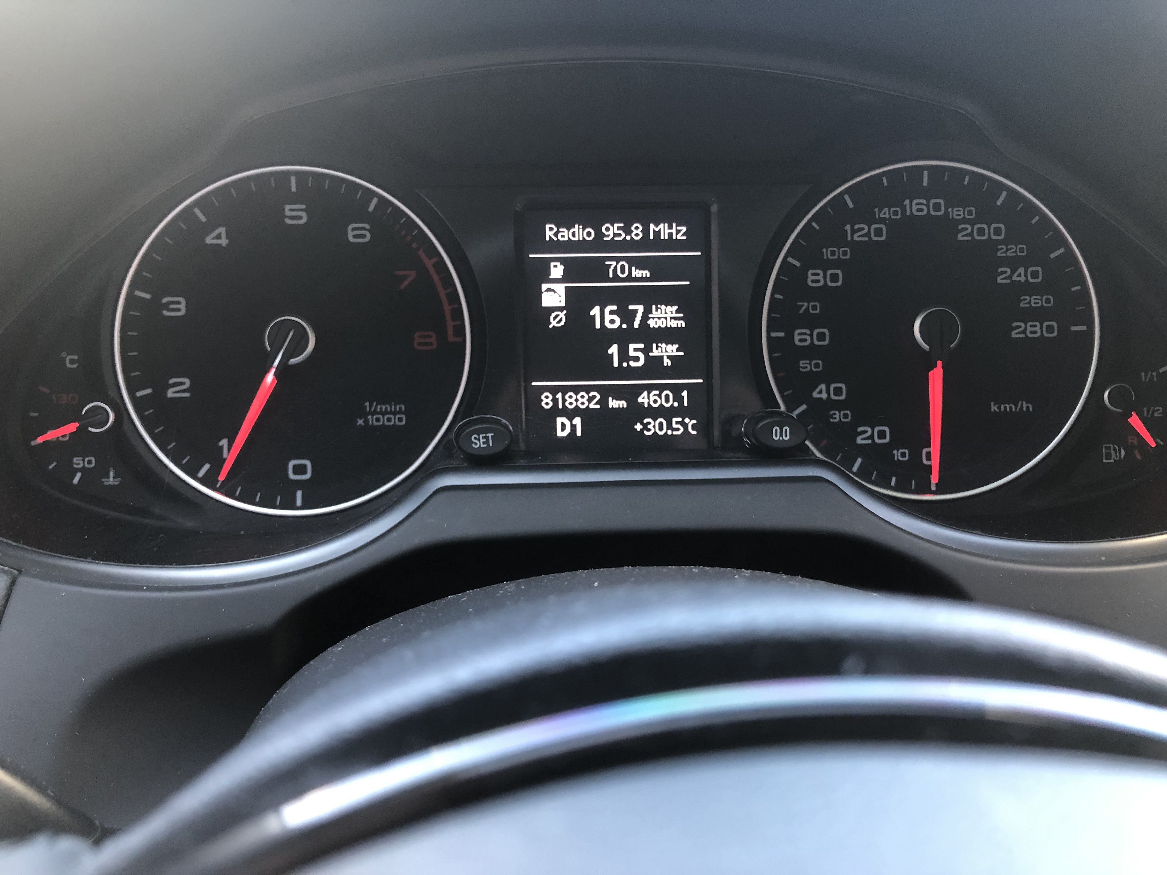 5年车龄2013款一汽奥迪q5八万公里大保养