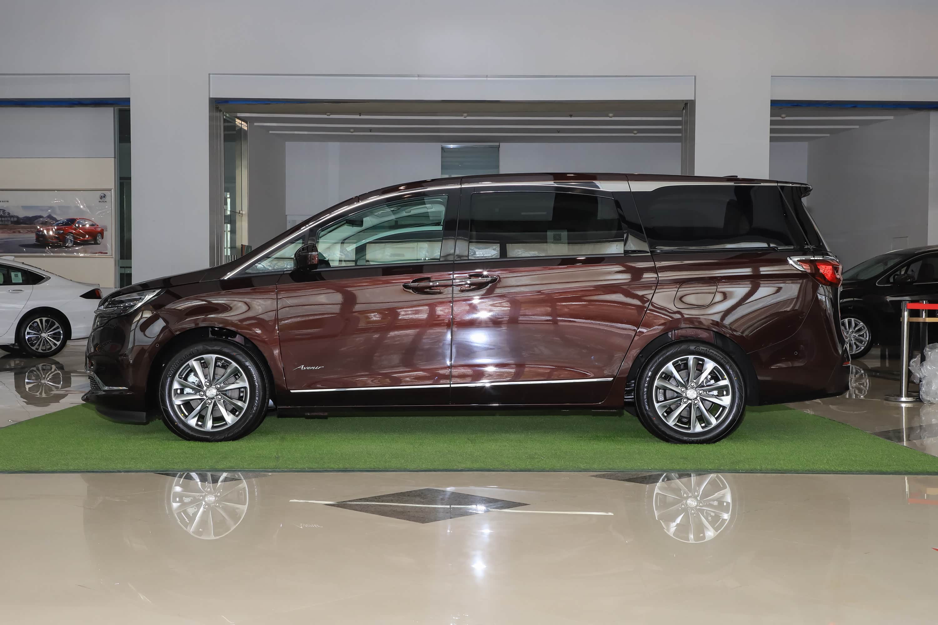 summer实拍!gl8艾维亚干货介绍来喽!