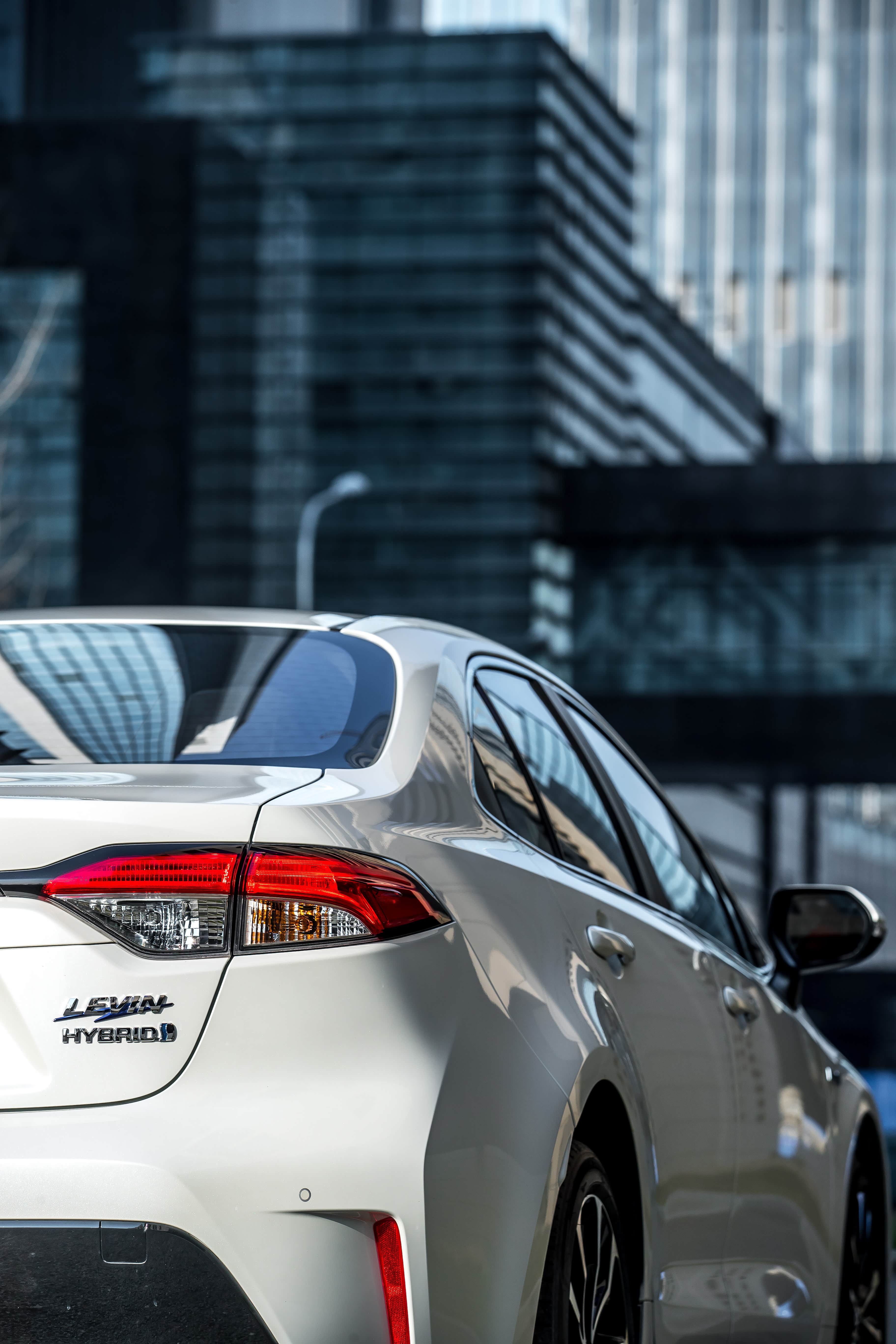 年少有为 试广汽丰田全新雷凌混动运动版