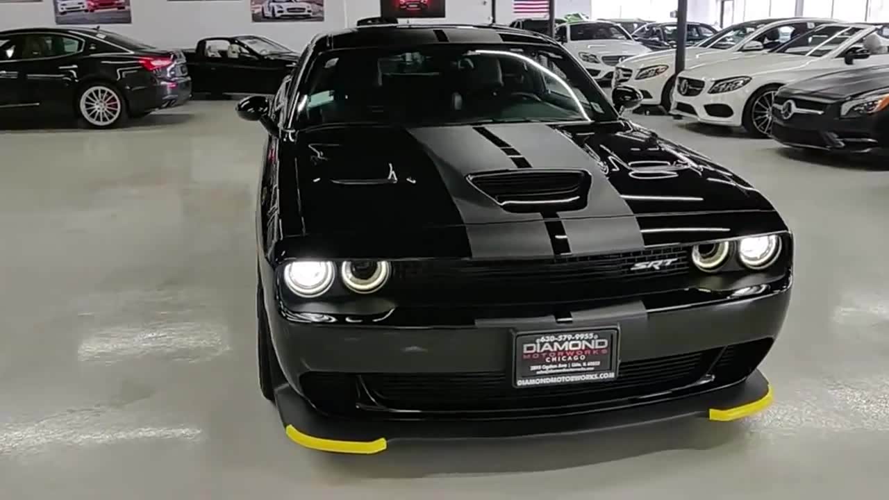 实拍体验道奇挑战者srt地狱猫,真是太霸气凶狠了