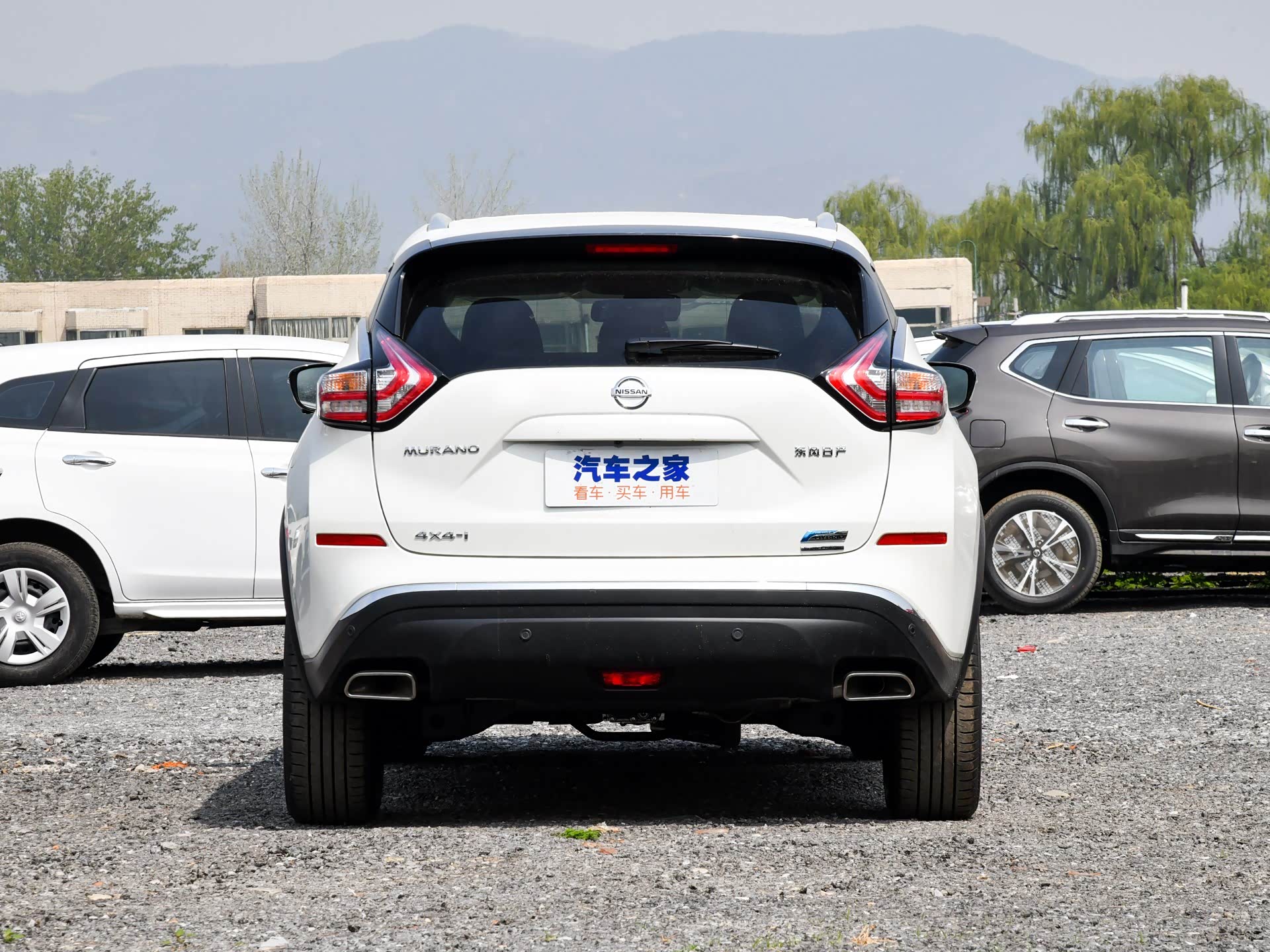 2021款日产楼兰行情调查郑州地区价格稳定售价2388万元起