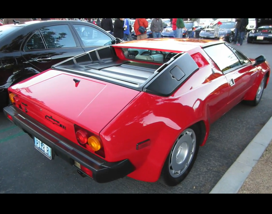 1985年的 lamborghini jalpa车型