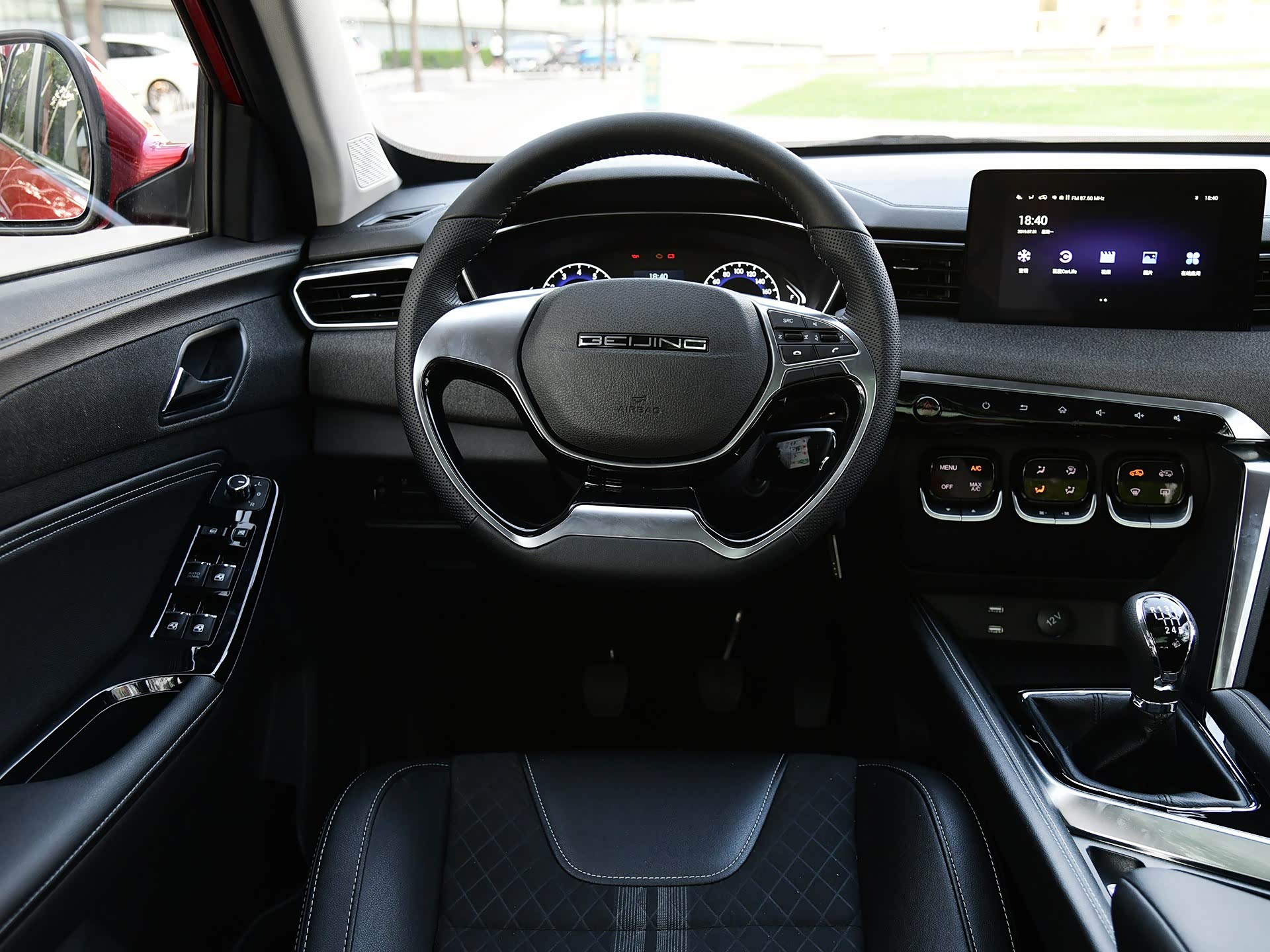 智达x3,外观大气,内饰豪华!