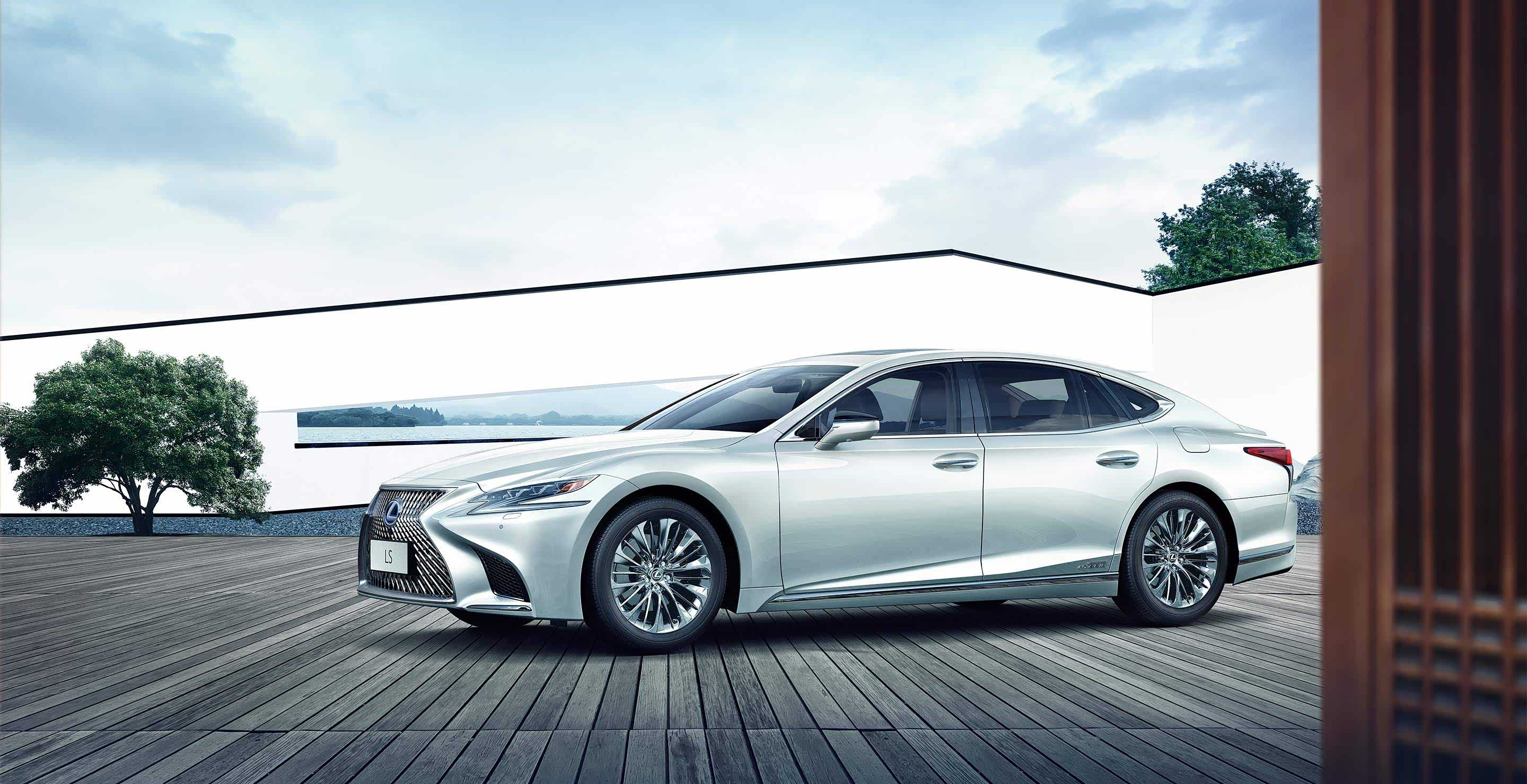 现款 雷克萨斯ls将于2021年迎来中期改款,新车除了将对外观进行调整外