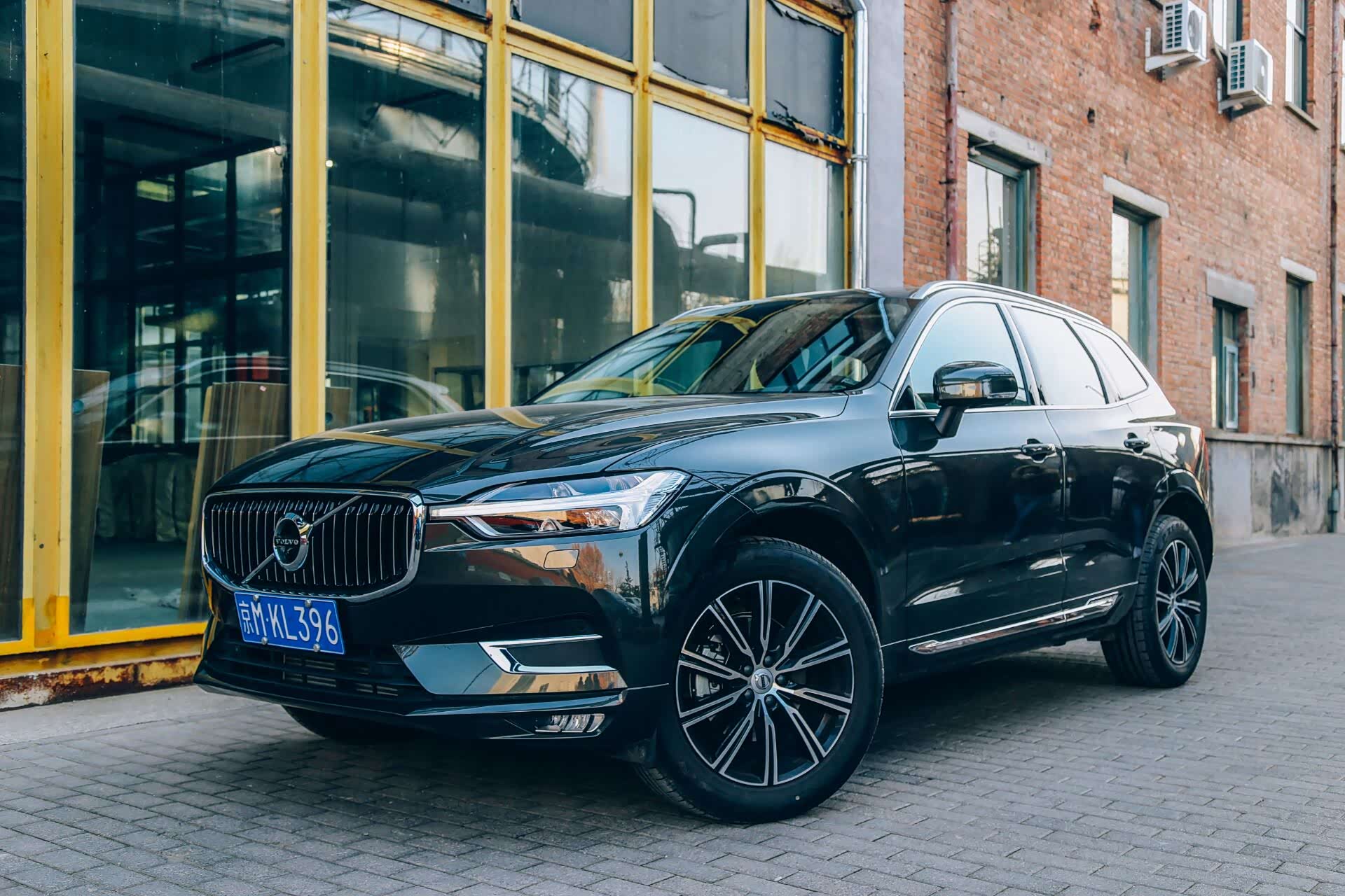 暖阳下的松林灰----xc60智雅版深度体验