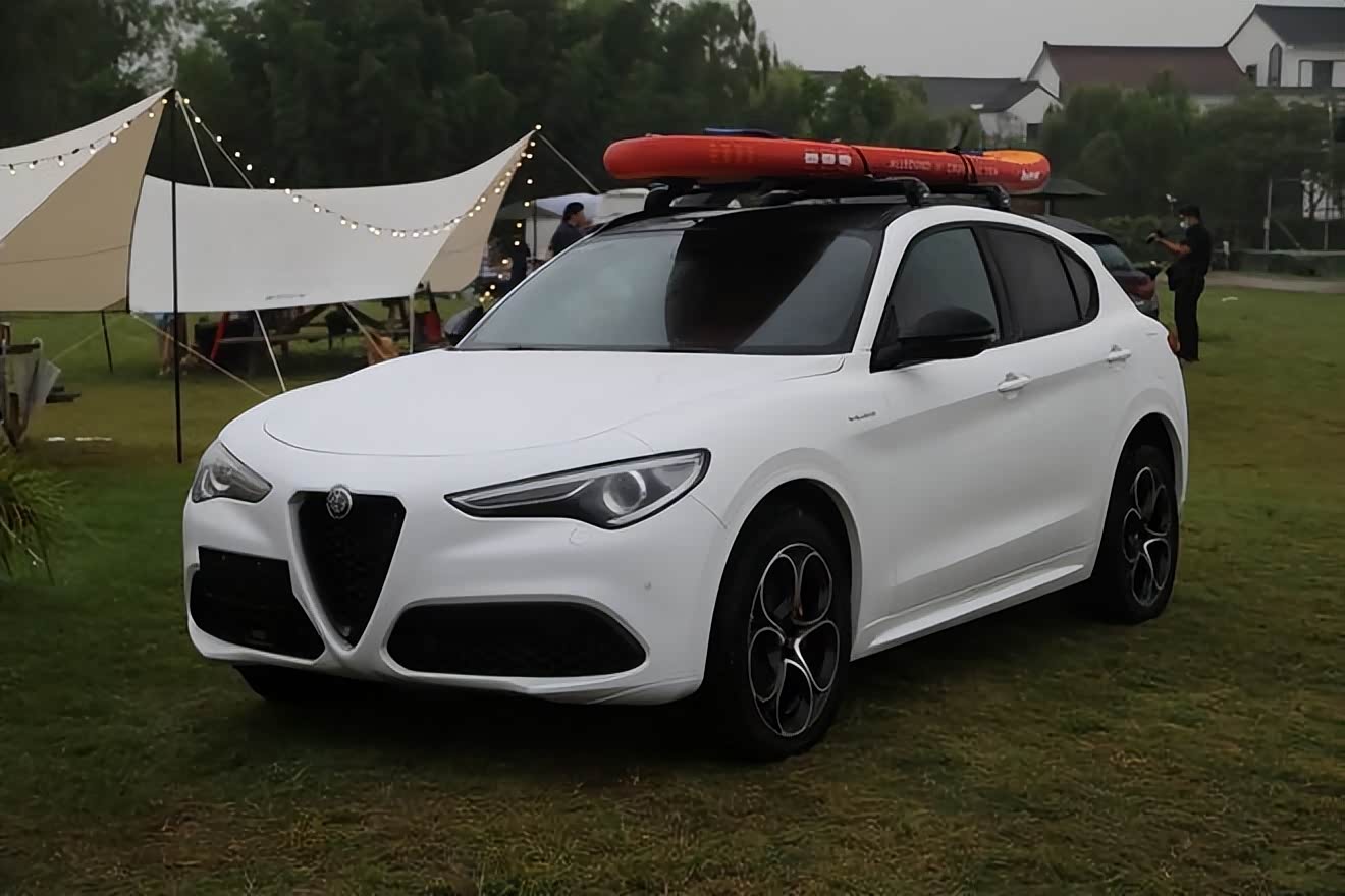 Stelvio 45 68 stelvio-45-68