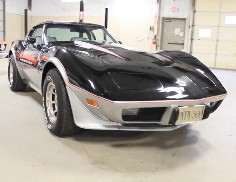 1978年生产的 chevy corvette pace car