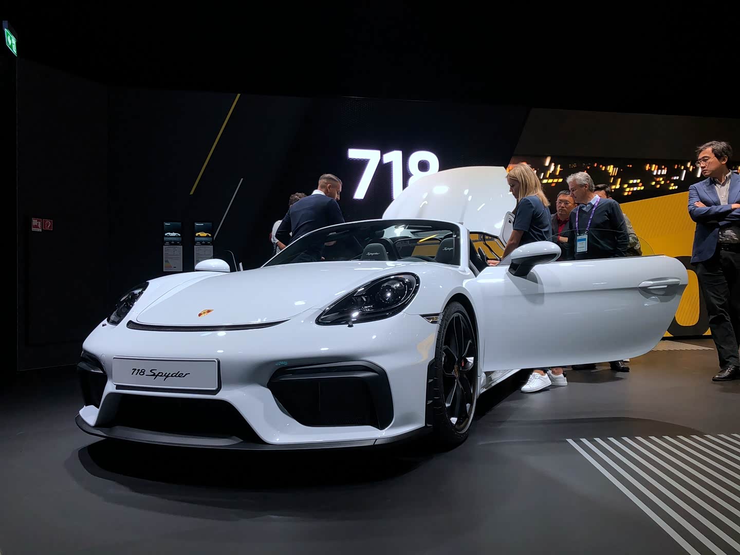 保时捷718 spyder在2019法兰克福车展亮相