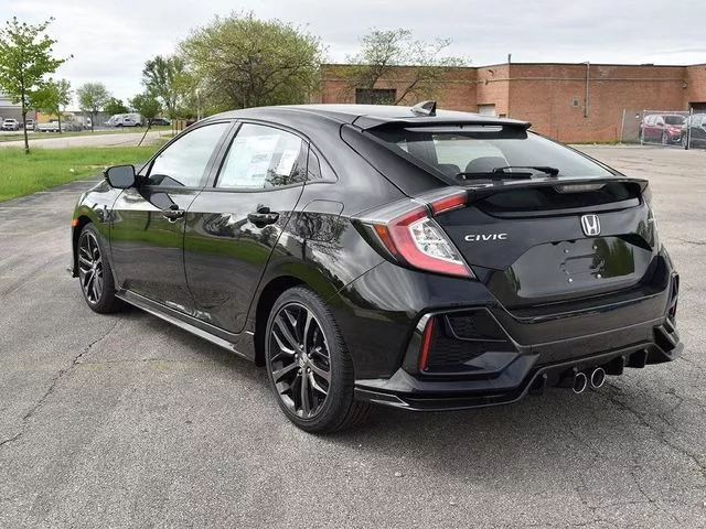 本田思域两厢,很有运动感的两厢车,黑武士,真香