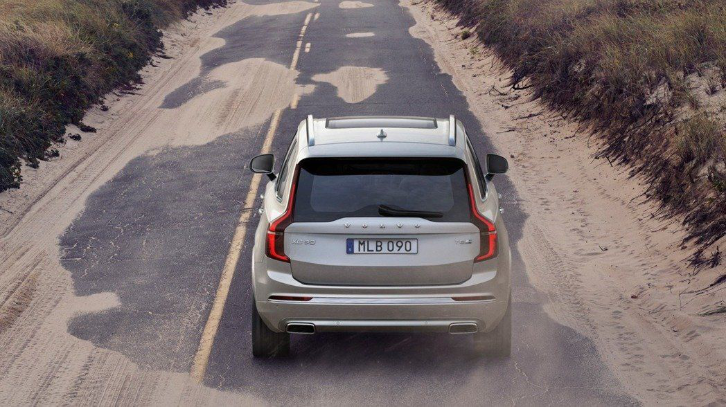 而美国沃尔沃经销商方面,更将xc100形容为一辆集沃尔沃,range rover