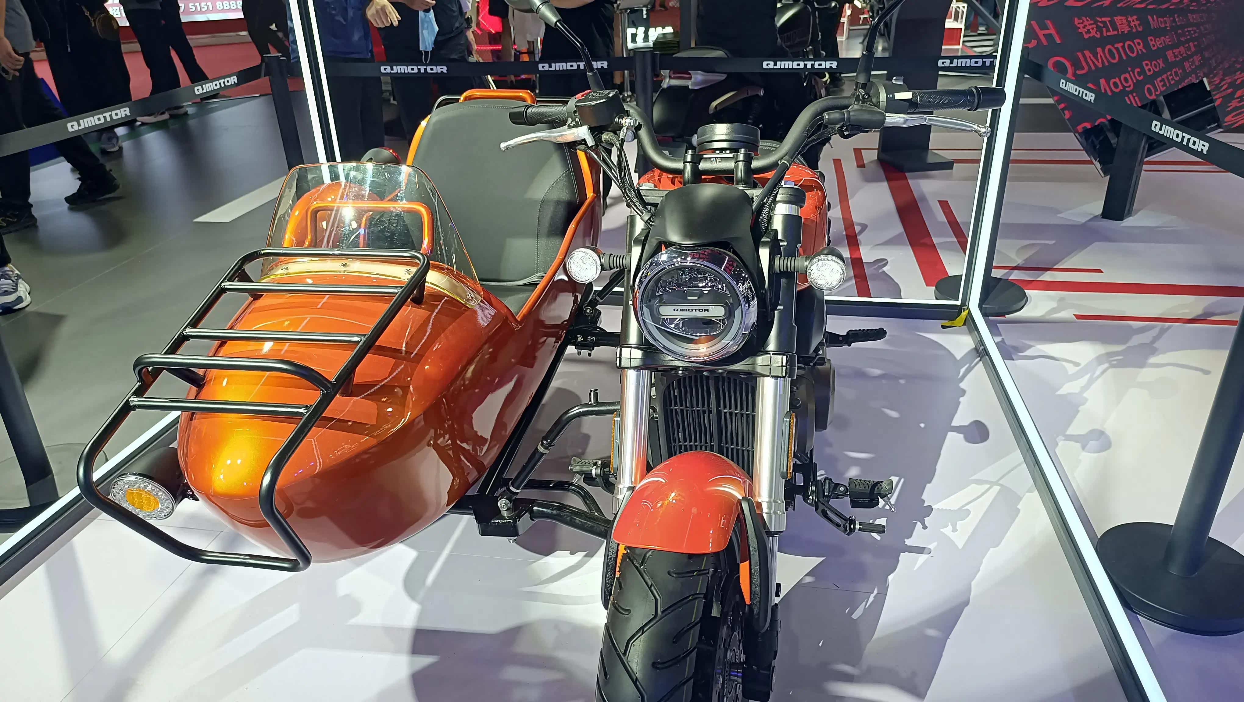 【QJMOTOR 闪300S QJMOTOR_QJMOTOR 闪300S_汽车之家】