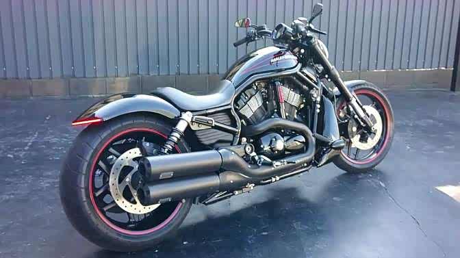 哈雷vrod换装"智能排气管",一键切换排气音色,够酷!