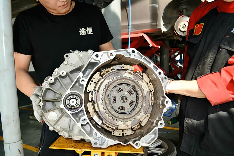 迈腾变速箱出现故障了,加速顿挫维修,附上老司机解决方案