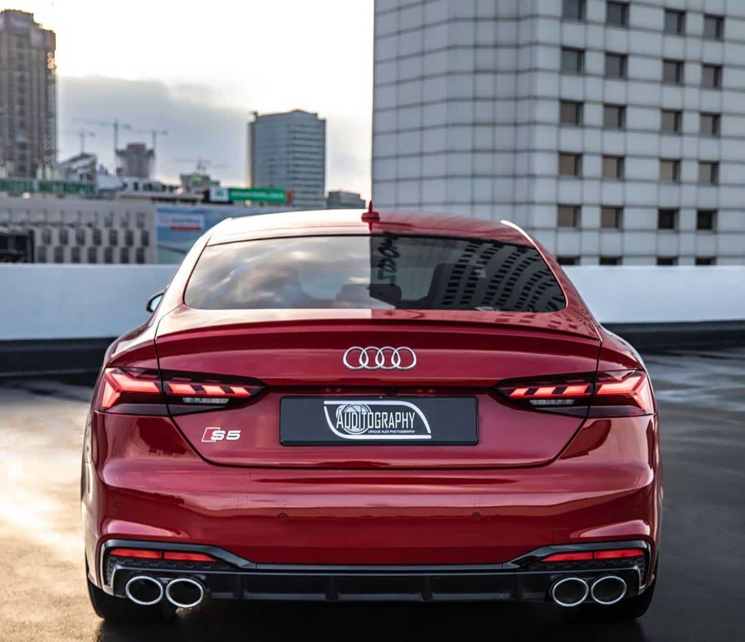 大气简洁的设计 奥迪s5 sportback实车