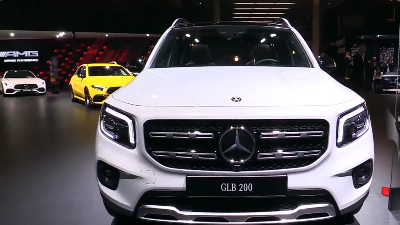 2020款奔驰glb200,颜值高空间大,看到三排座椅给个不喜欢理由