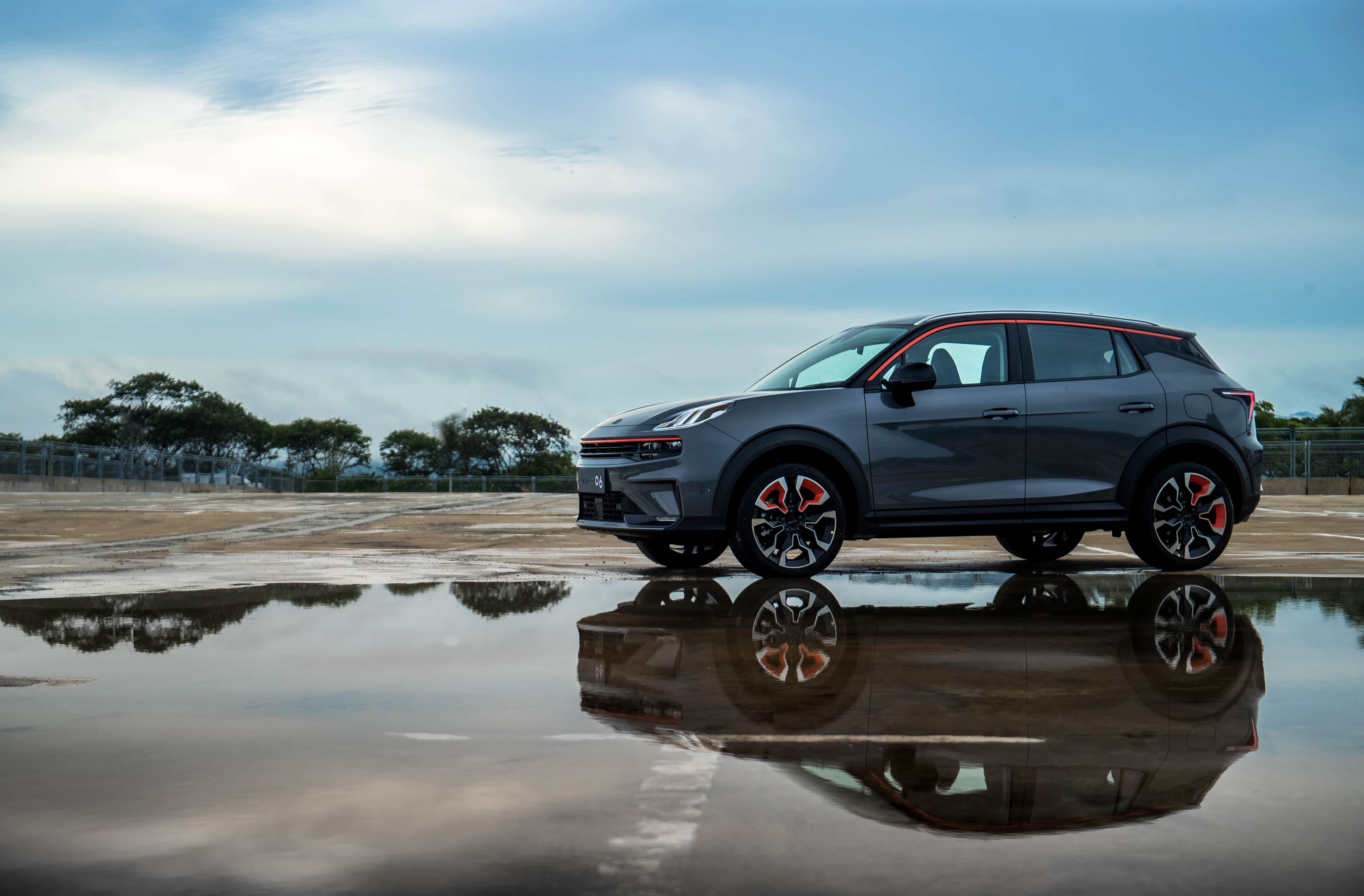 领克06亚特兰蒂斯全球首秀